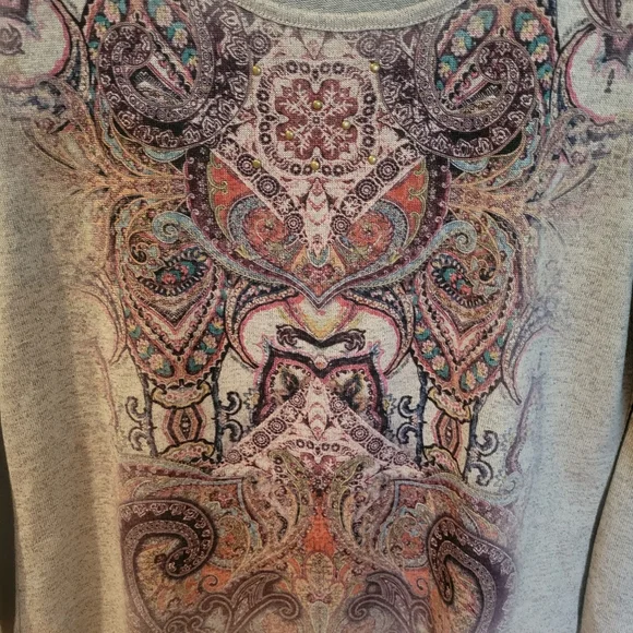 One World Live and Let Live Top - Picture 4 of 10